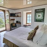 La Montreux