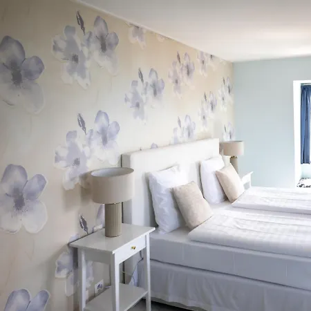 La Hotel 4*