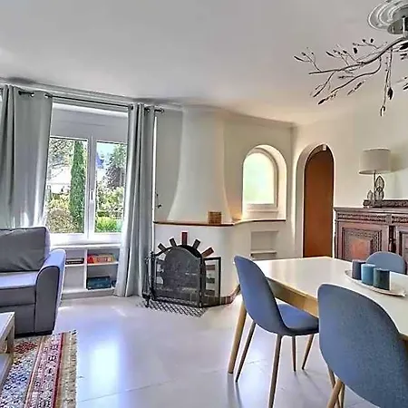 Hotel La 4*
