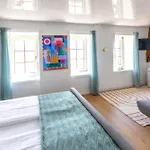 La 4*