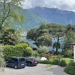 La 4*